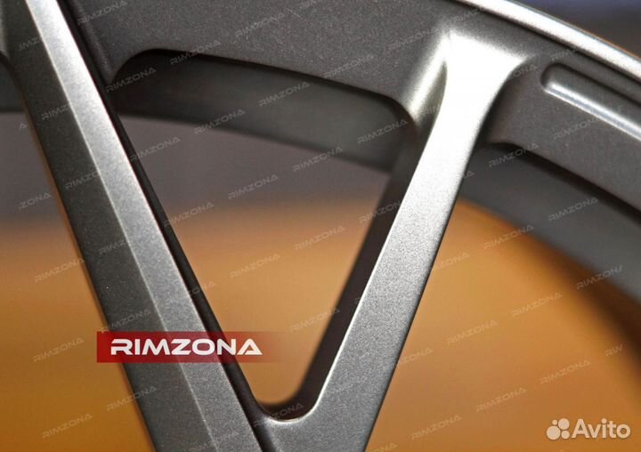 Кованые диски R22 Porsche Taycan