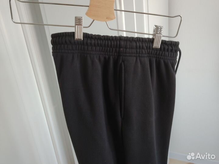 Спортивные штаны uniqlo, размер S, черные, унисекс