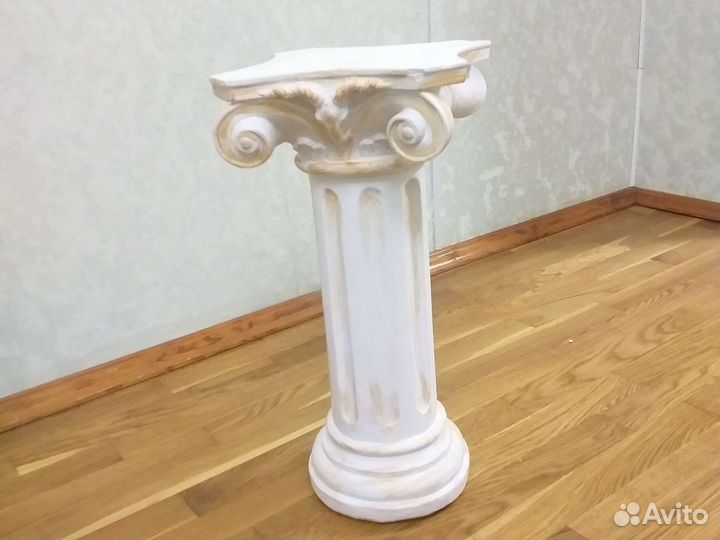 Подставка для цветов гипсовая