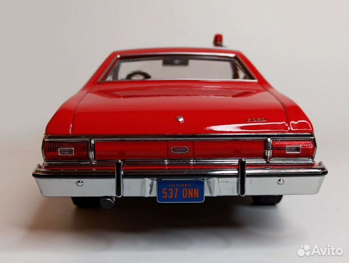 Ford Gran Torino 1976 Creenlight 1:18