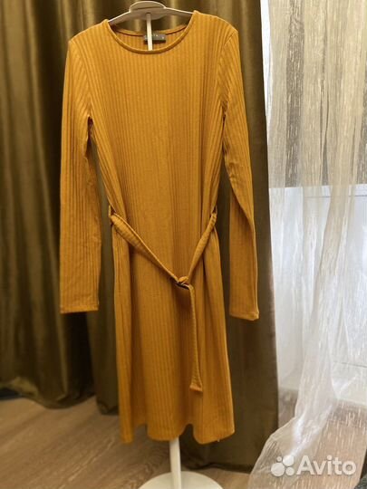 Женские вещи 42-44