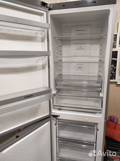 Холодильник siemens