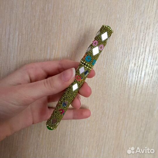 Красивая ручка ручной работы