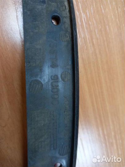 Молдинг Nissan Note E11 CR14DE 2011