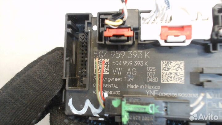 Блок управления дверьми Volkswagen Tiguan, 2020