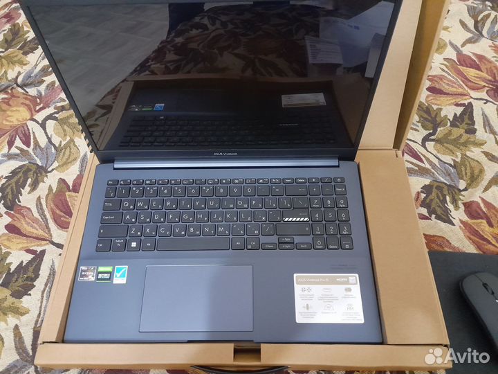 Игровой ноутбук asus m6500q