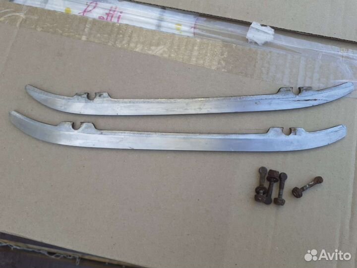 Лезвия на коньки