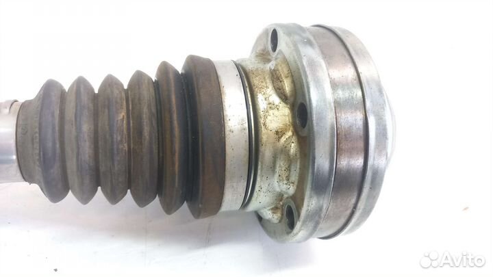 Привод передний левый 1.4 DSG VAG