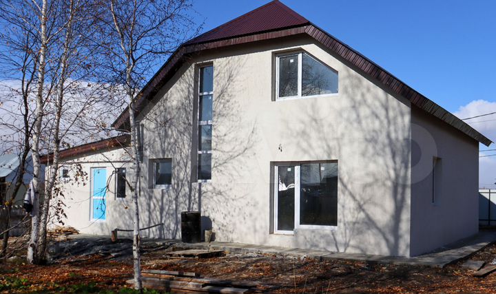 Дом 140 м² на участке 11 сот.