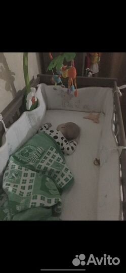 Бортик уголок бампер в кроватку mothercare 33*340