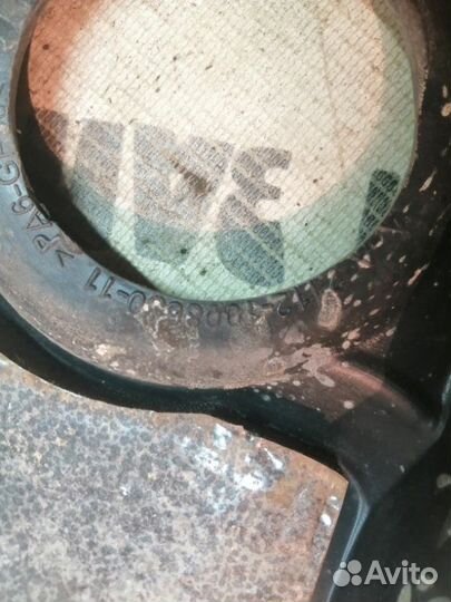 Декоративная крышка двигателя LADA