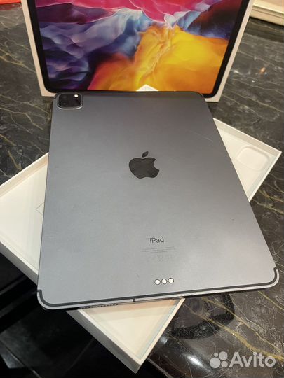 iPad pro 11 256gb cellular