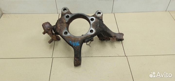 Кулак поворотный передний левый Corolla E15 2006-2