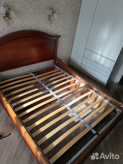 Кровать двуспальная CamelGroup (Италия), массив
