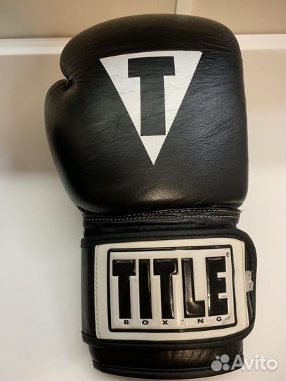 Боксерские перчатки title 12 Oz