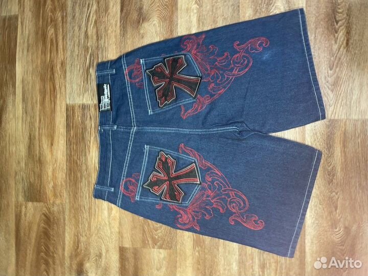 Джинсовые шорты