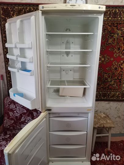 Холодильник бу