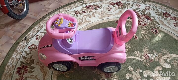 Машинка толокар