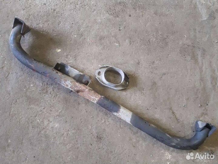 Балка подрадиаторная ауди а6 с4