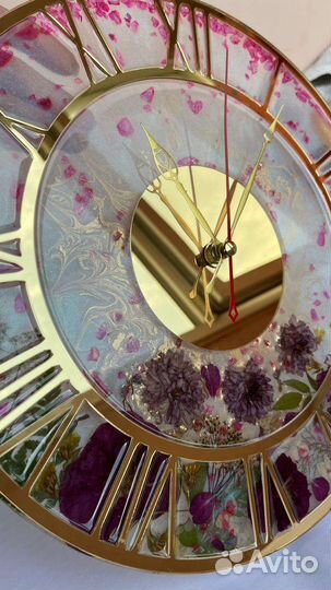 Часы настенные из эпоксидной смолы