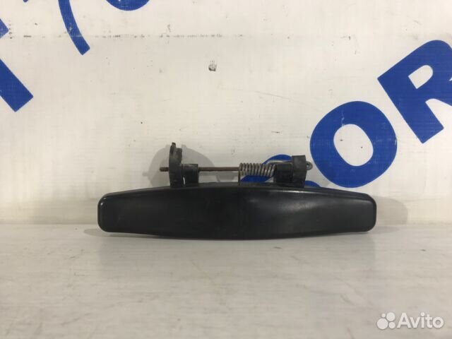 Ручка двери передняя правая renault sandero 1 1.6