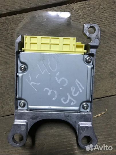 Блок SRS блок Airbag Toyota Camry 40 3.5