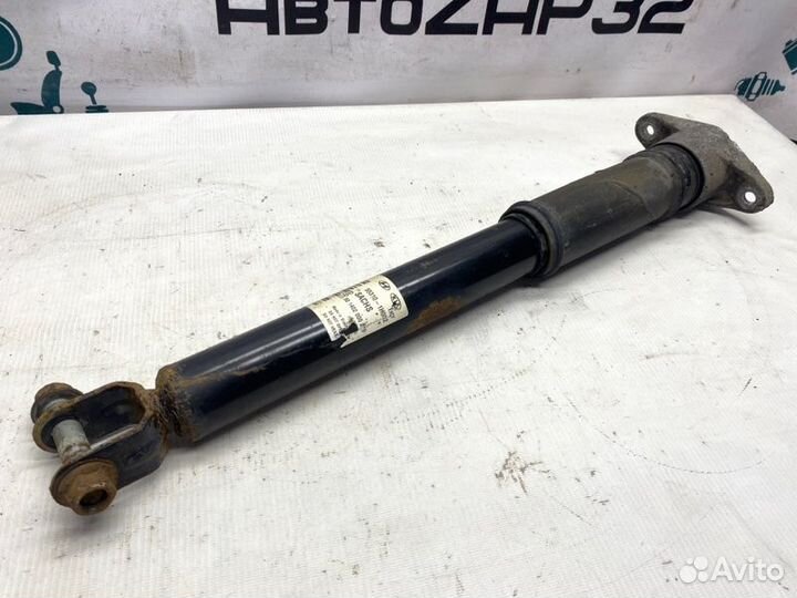 Амортизатор задний Kia Ceed хэтчбек G4FC 2009