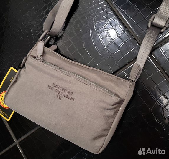 Mini сумочка кроссбоди