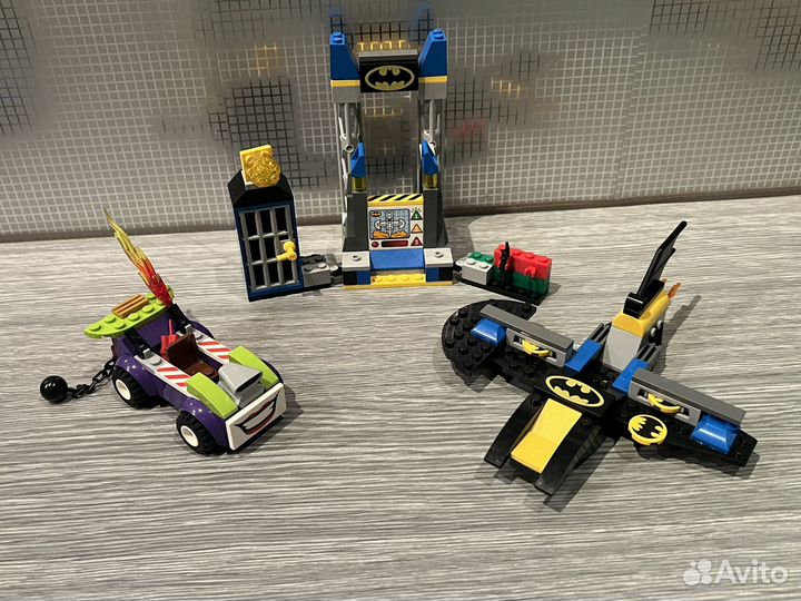 Lego Batman DC 76120 10753