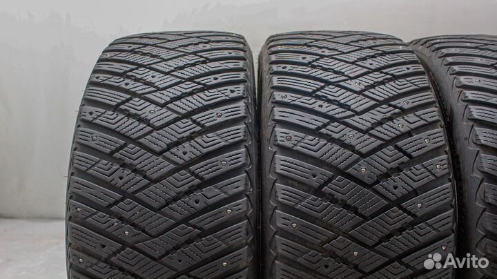 Goodyear UltraGrip Ice Arctic SUV 275/45 R20 110T