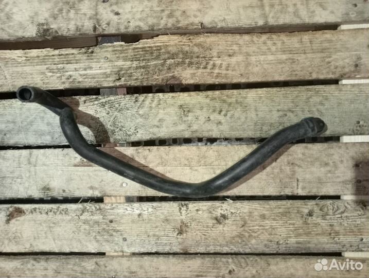 Патрубок Охлаждения Range Rover Vogue