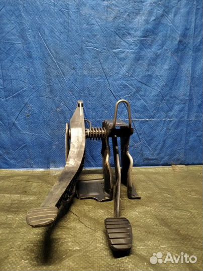 Педальный узел Nissan Almera G15 K4M 2015