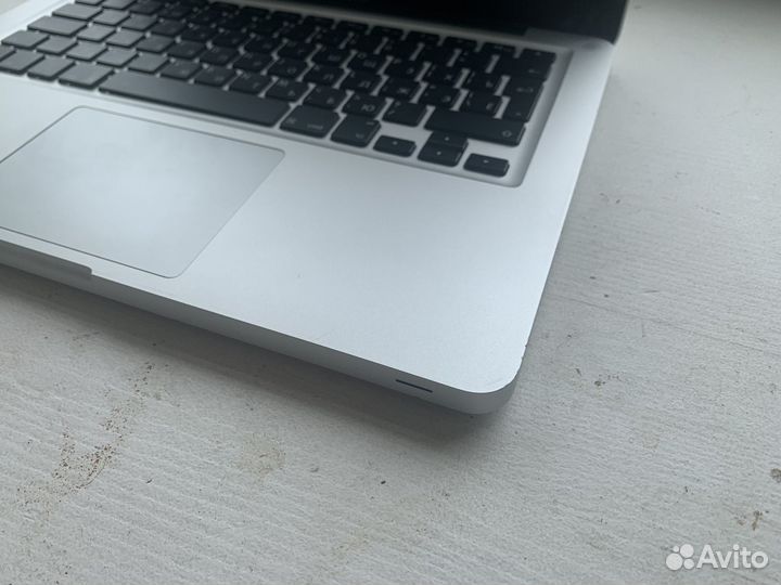 MacBook Pro 13 i5 4GB/500GB