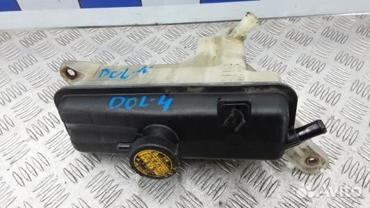 Бачок расширительный toyota RAV 4 ZSA3 (DOL04NP01)