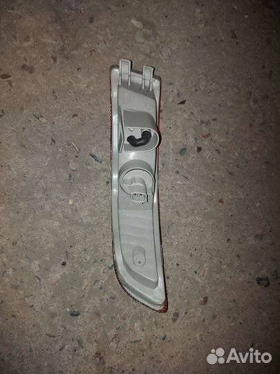 Указатель поворота toyota corona 190 левый