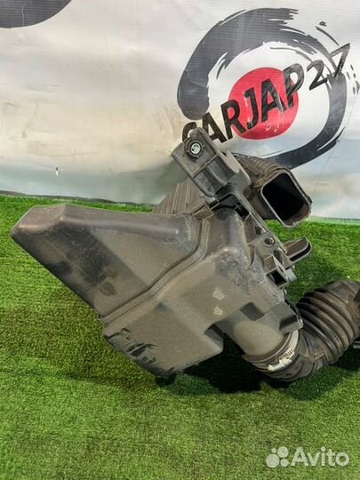 Корпус воздушного фильтра Nissan Serena GFC27