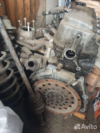 Двигатель honda D13B