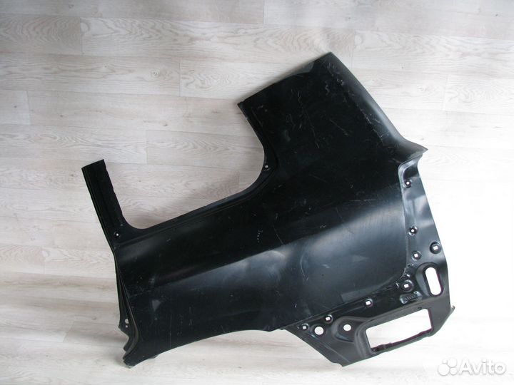 Toyota Land Cruiser 200 Крыло заднее левое новое