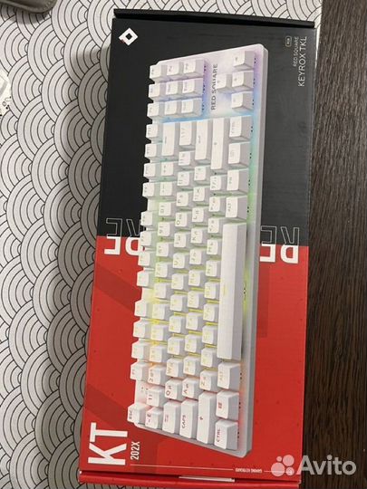 Red square keyrox tkl