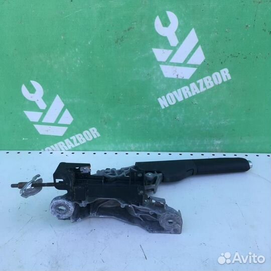 Рычаг стояночного тормоза Фольксваген Гольф 6