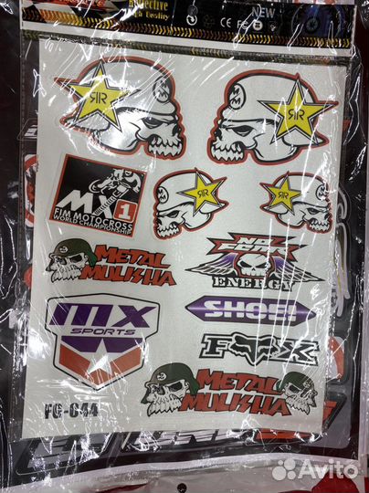 Наклейки на мотоцикл