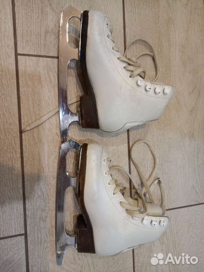 Фигурные коньки wifa 27 размер