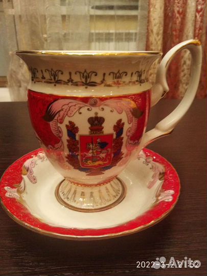 Чашка (бокал) с блюдцем