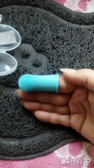 Зубная щётка новая в футляре