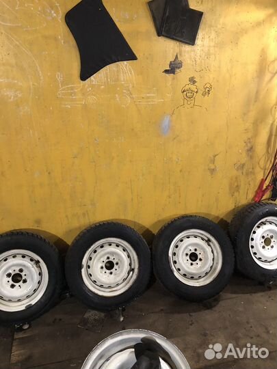 Nokian Tyres Hakkapeliitta 1 165/70 R13 79T