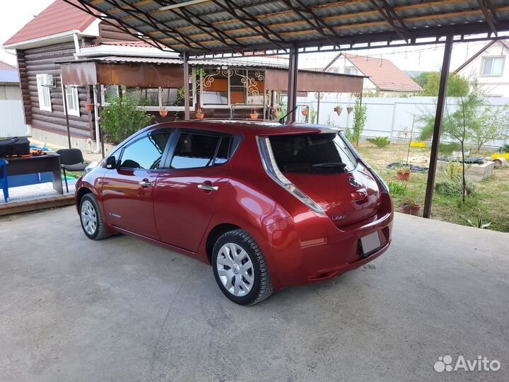 Nissan Leaf 109 л.с. AT, 2013, 62 000 км