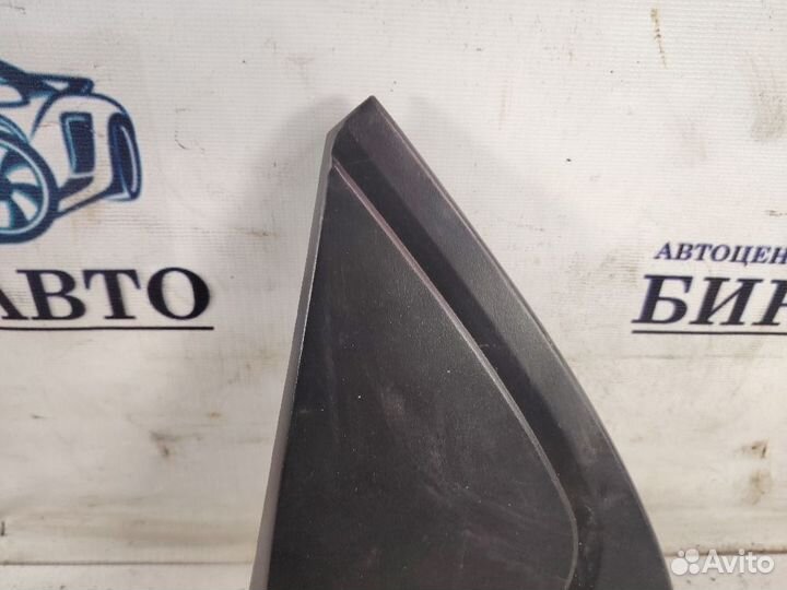 Накладка уголок задней левой двери Chevrolet Aveo I (2003—2008)