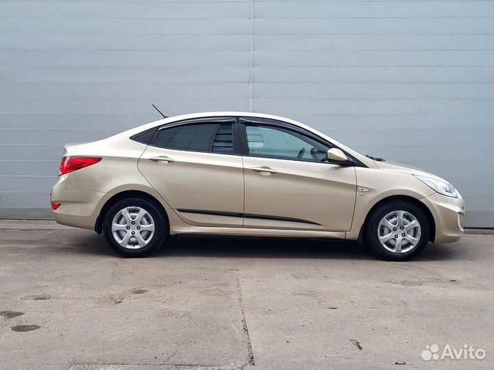 Hyundai Solaris 1.6 AT, 2013, 62 622 км