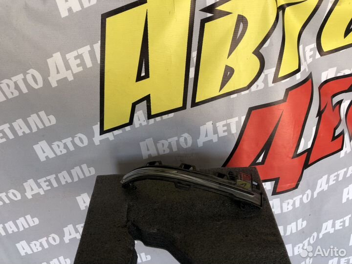 Указатель поворота в зеркало R BMW G06 G05 G07