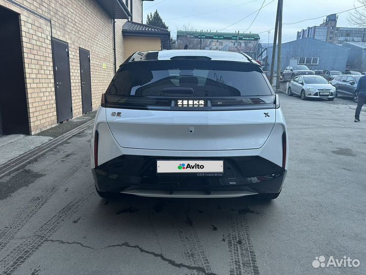 Zeekr X 428 л.с. AT, 2023, 100 км